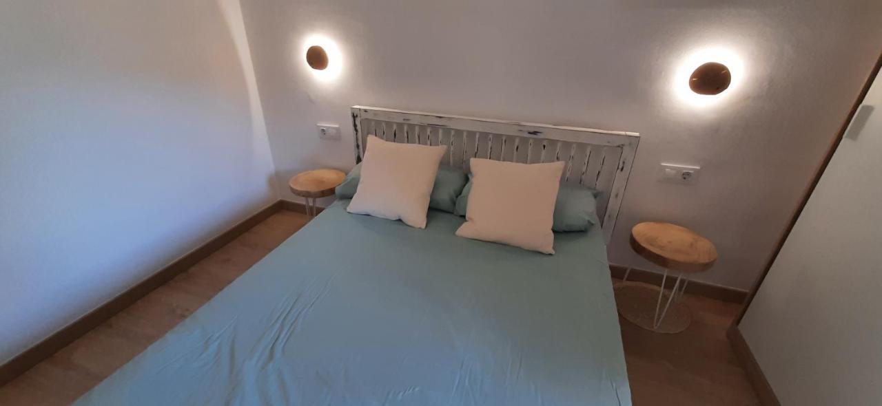 Precioso Apartamento En Primera Linea De Mar L' Escala Luaran gambar
