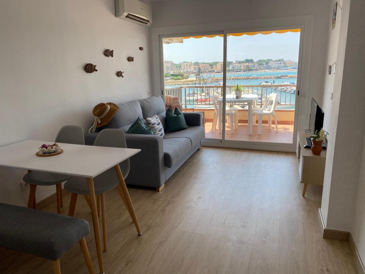 Precioso Apartamento En Primera Linea De Mar L' Escala Luaran gambar