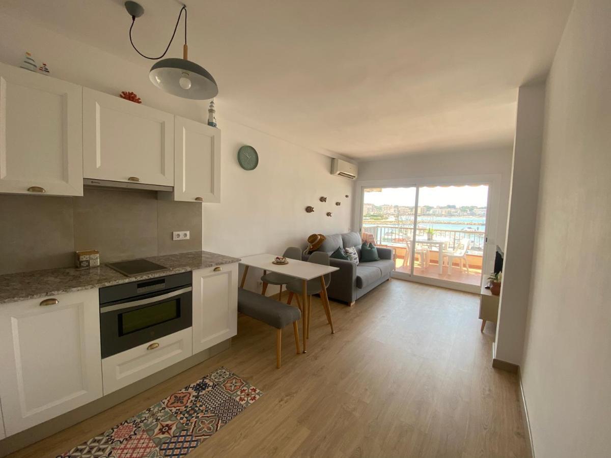 Precioso Apartamento En Primera Linea De Mar L' Escala Luaran gambar